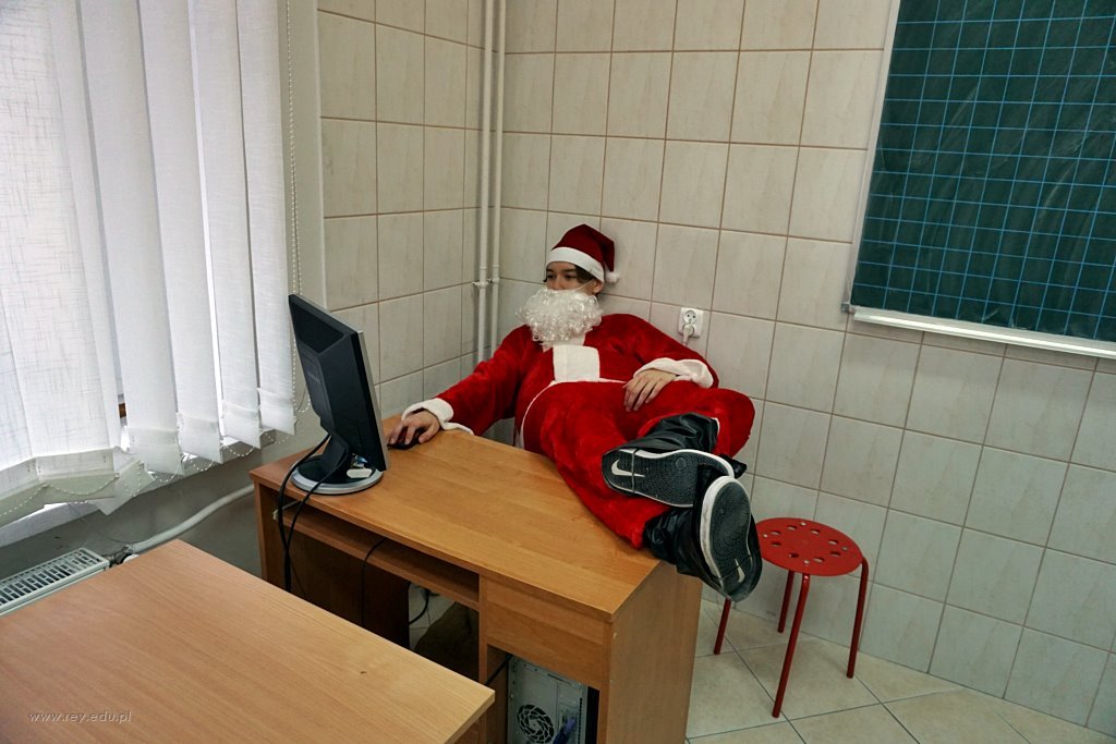 2021-12-06 Szkolne Mikołajki