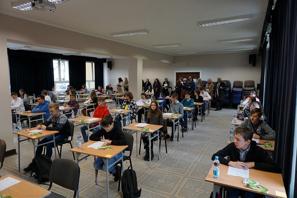 2022-04-19 Kalejdoskop w Reju