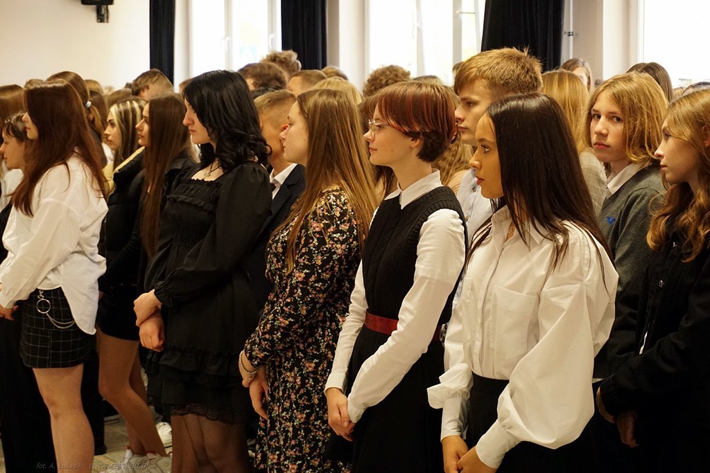 2022-10-13 Ślubowanie klas pierwszych
