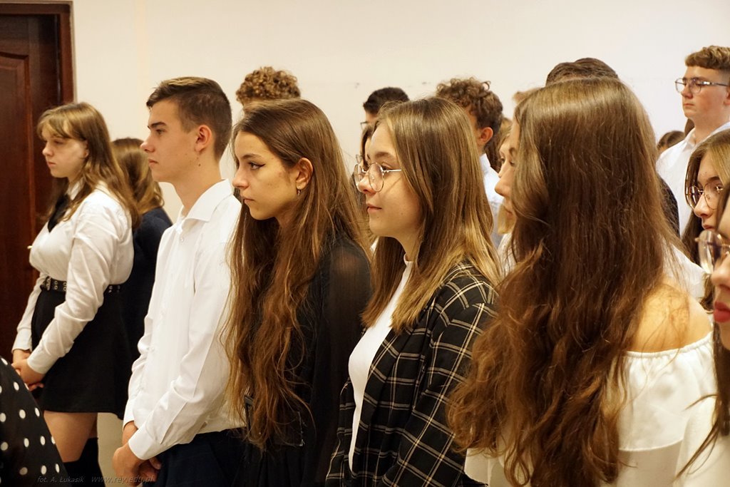 2022-10-13 Ślubowanie klas pierwszych