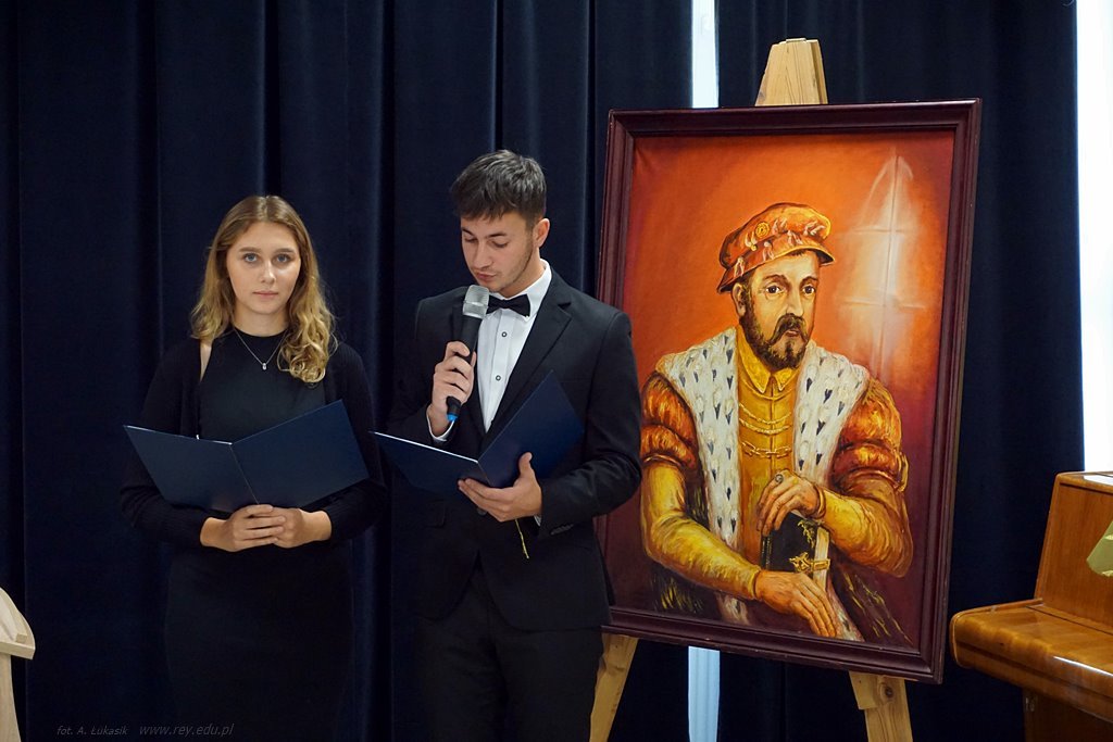 2022-10-13 Ślubowanie klas pierwszych