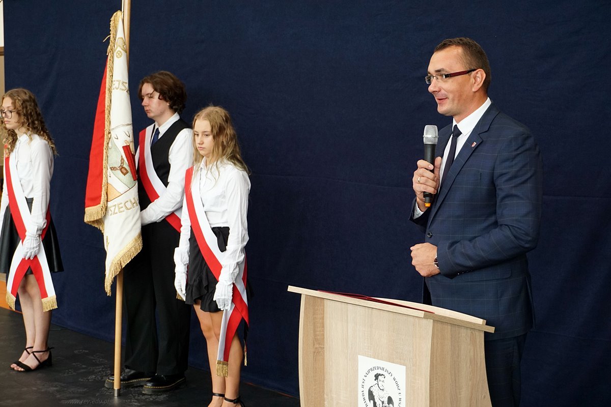 2023-09-04 Rozpoczecie roku