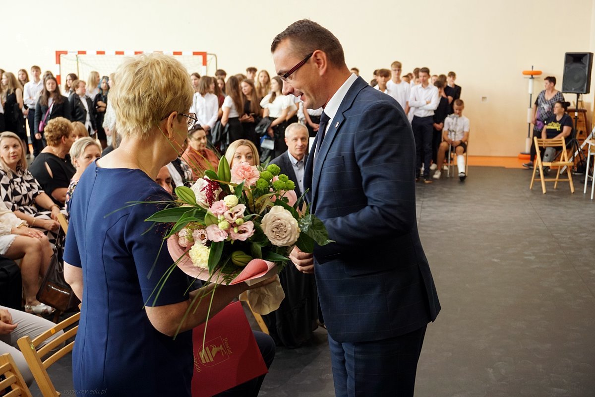 2023-09-04 Rozpoczecie roku