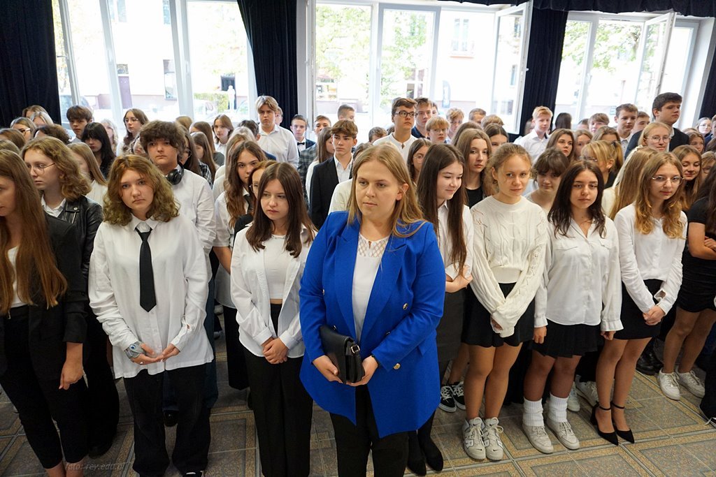 2023-10-12 Ślubowanie klas pierwszych
