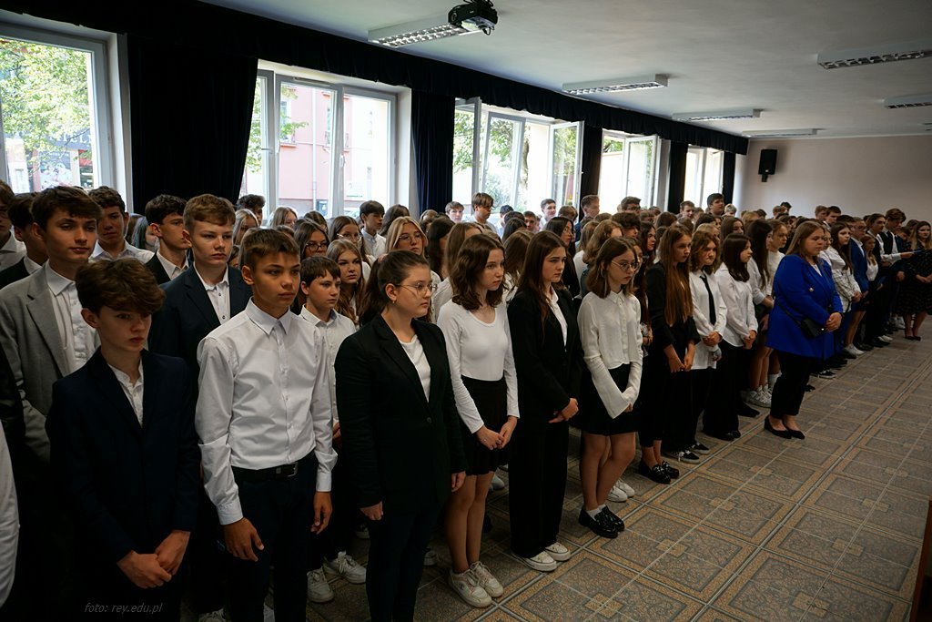 2023-10-12 Ślubowanie klas pierwszych