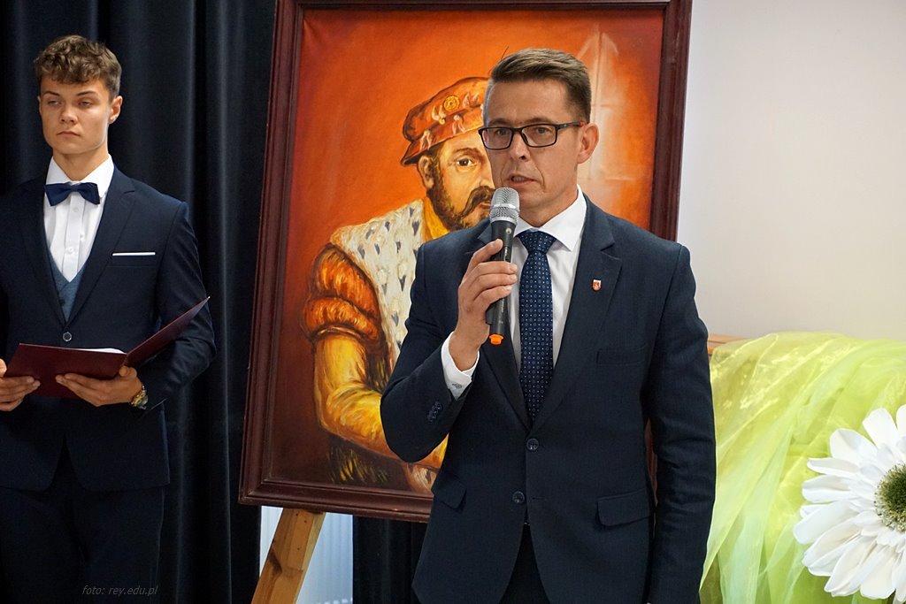 2023-10-12 Ślubowanie klas pierwszych