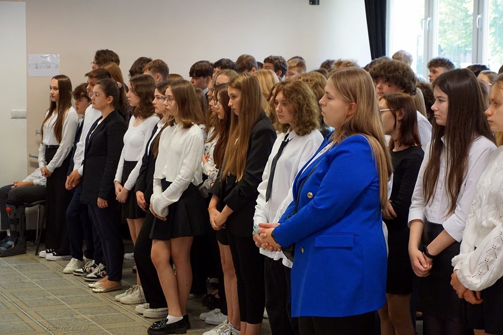 2023-10-12 Ślubowanie klas pierwszych