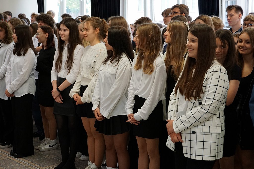 2023-10-12 Ślubowanie klas pierwszych