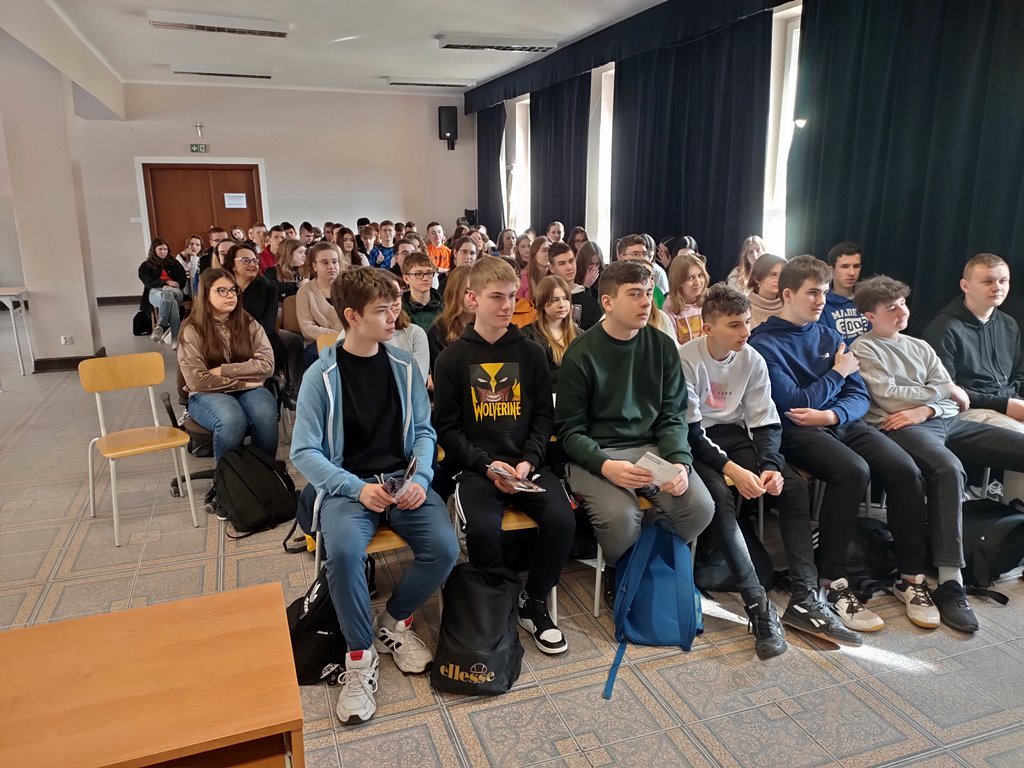 2023-03-06  zajęcia i warsztaty dla uczniów z UMCS