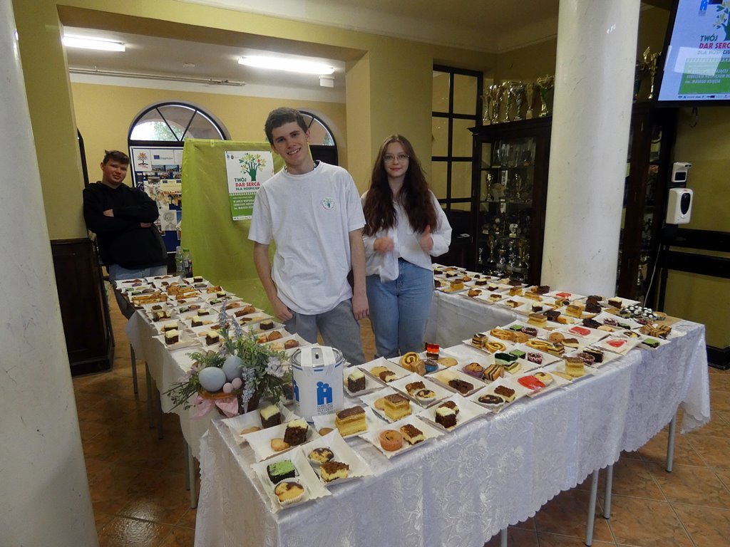 2023-03-31 Kiermasz dla hospicjum